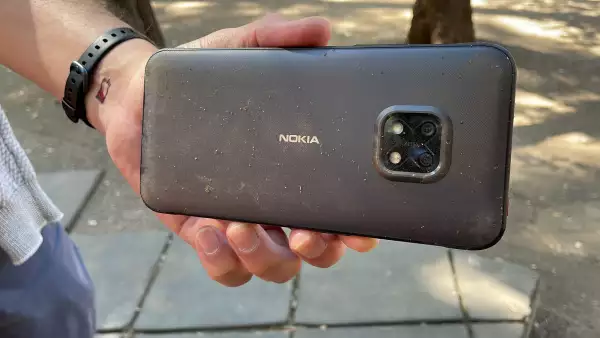 Reseña Nokia XR20