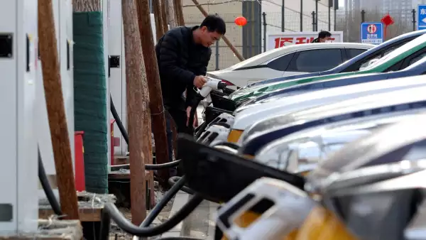 La ineludible transición al transporte eléctrico