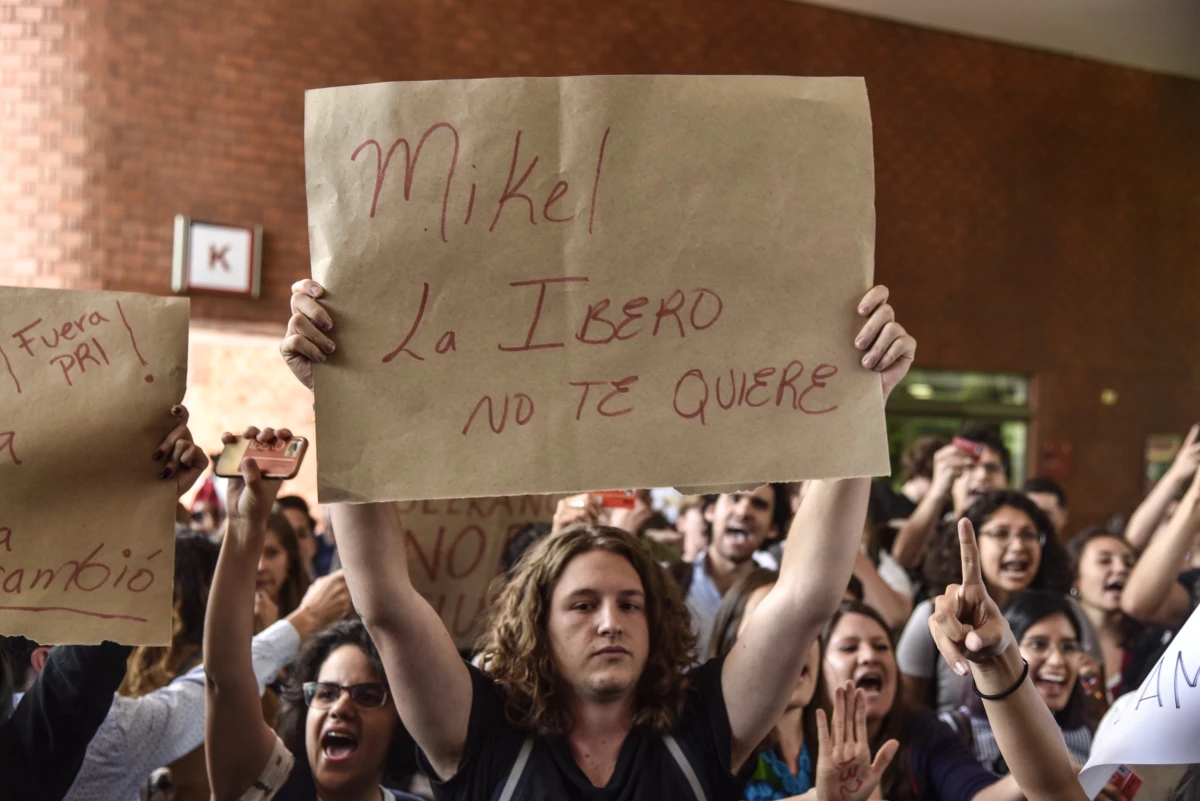 "La Ibero no te quiere"