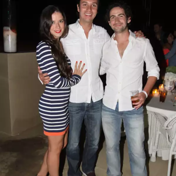 Vicky del Monte,Alejandro González y Miguel del Monte