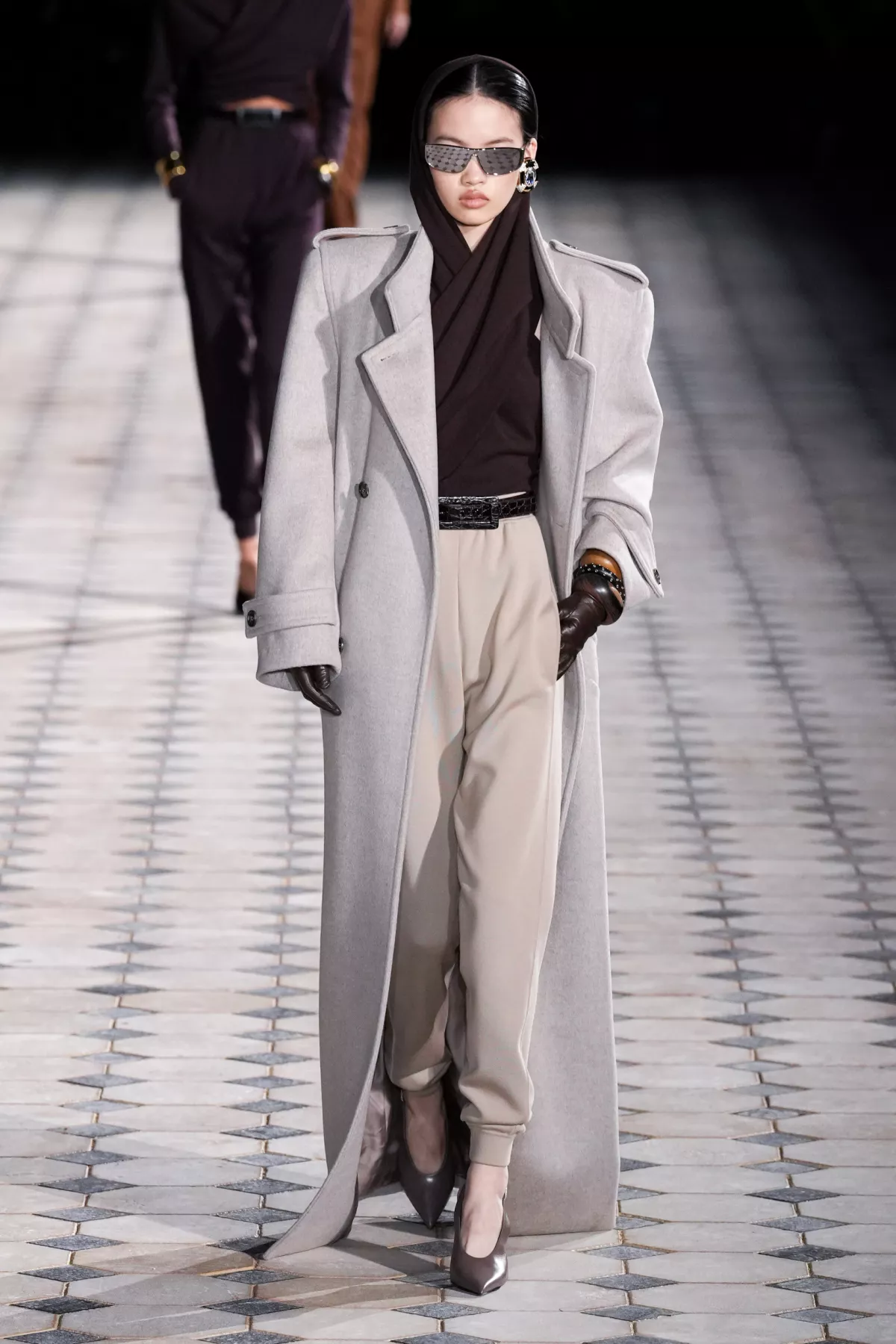 Saint Laurent S23 027.jpg