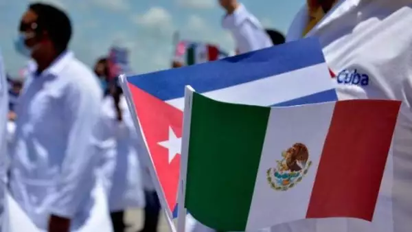 médicos cubanos.jpeg