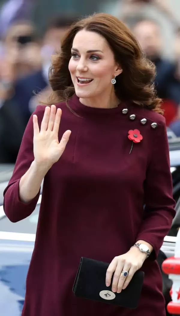 Meghan-Markle-Burgundy-Dress-November-2018.jpg