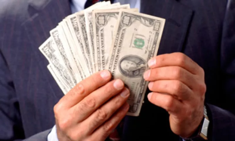 Banco Base estima que el tipo de cambio oscile entre 12.69 y 12.80 pesos por dólar. (Foto: Thinkstock)