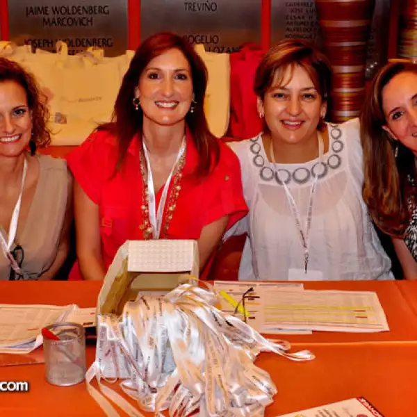 Gabriela Sada, Chachi Garza de Gutiérrez, Mónica Osete y Rossana Prendes