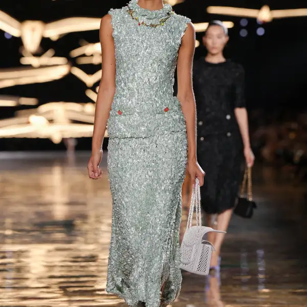 Chanel S27 081.jpg