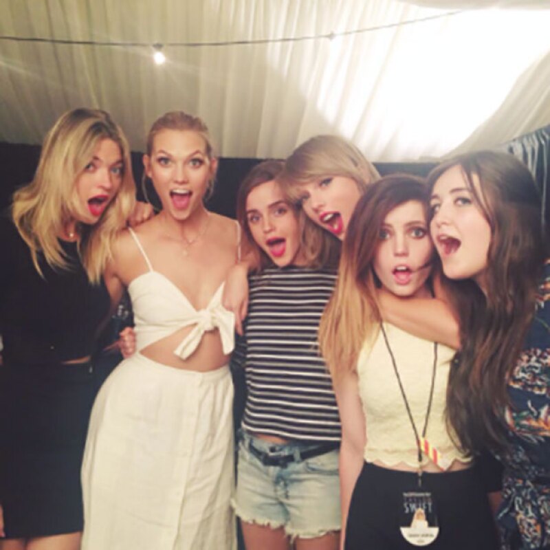Emma Watson es la nueva amiga del grupo.