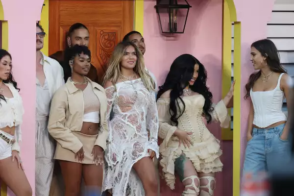 cardi b jessica alba karol g