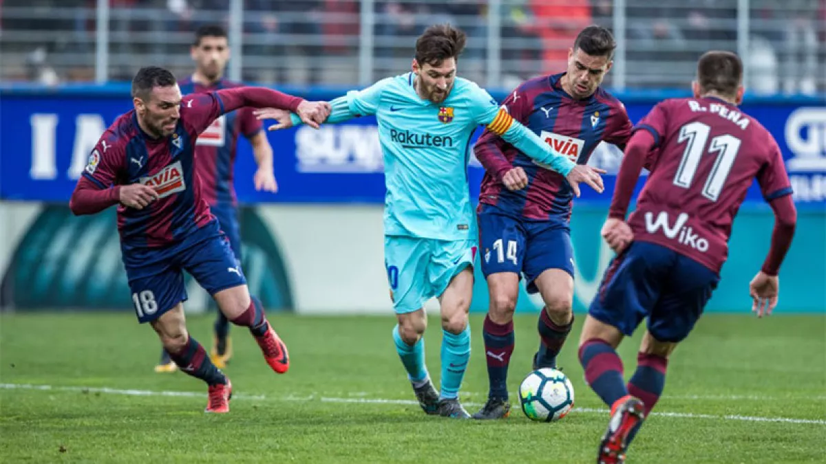 Eibar v FC Barcelona - La Liga Santander