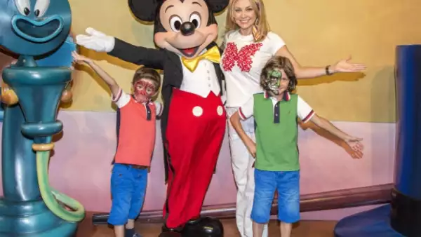 La actriz felicitó, por medio de sus redes sociales a su hijo menor, quien hoy celebra sus siete primaveras.