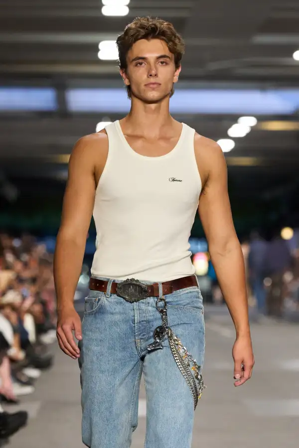 Vetements S27.jpg