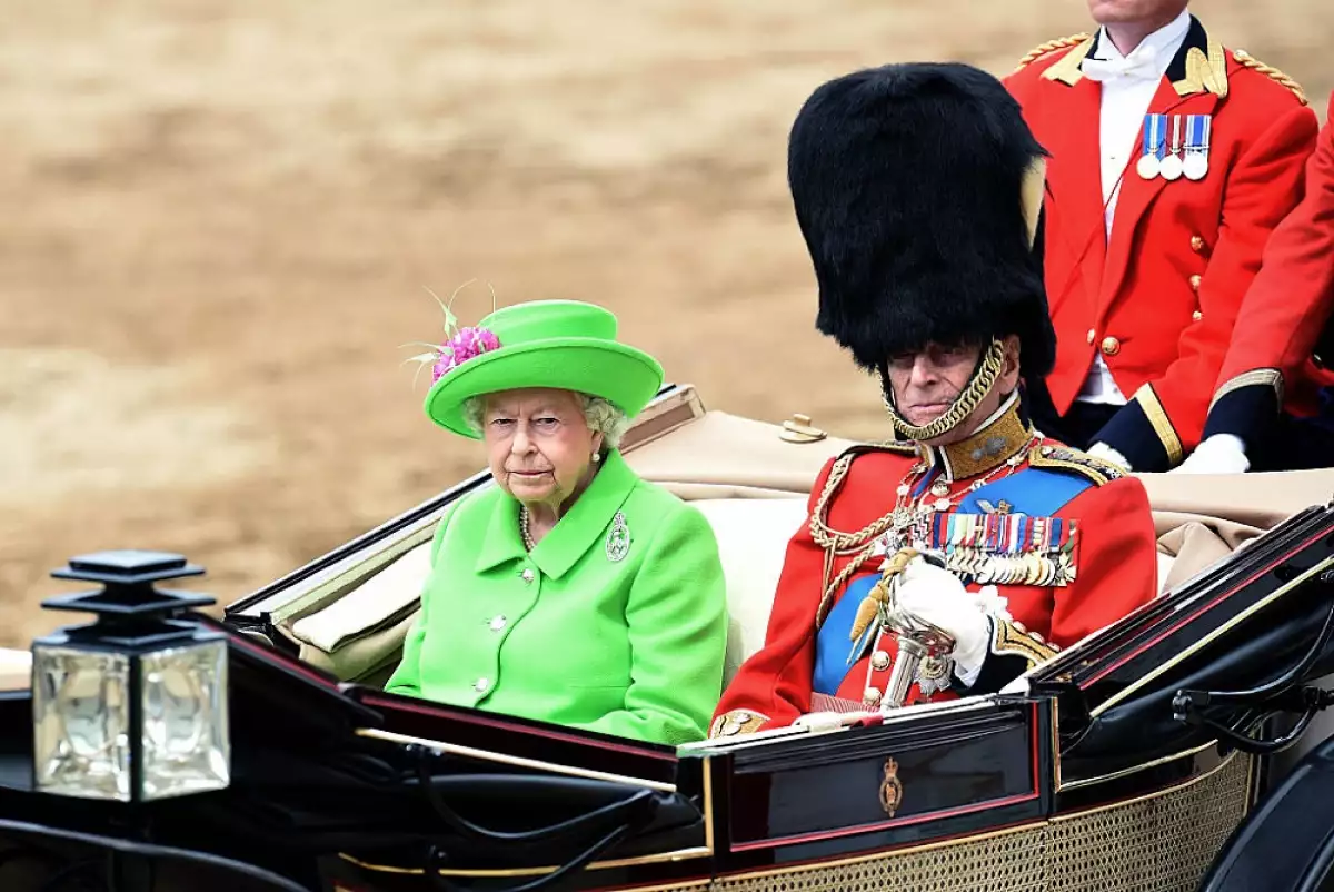 Reina Isabel II y el duque de Edimburgo