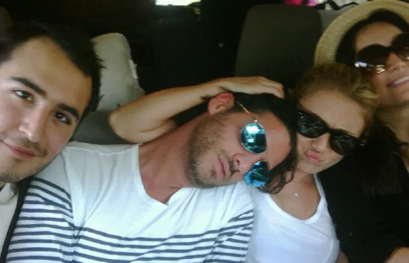 La pareja contrajo matrimonio este sábado 4 de septiembre en Chapala, Jalisco y entre los invitados estuvieron Ana de la Reguera, Chuy Navarro y Kalimba.