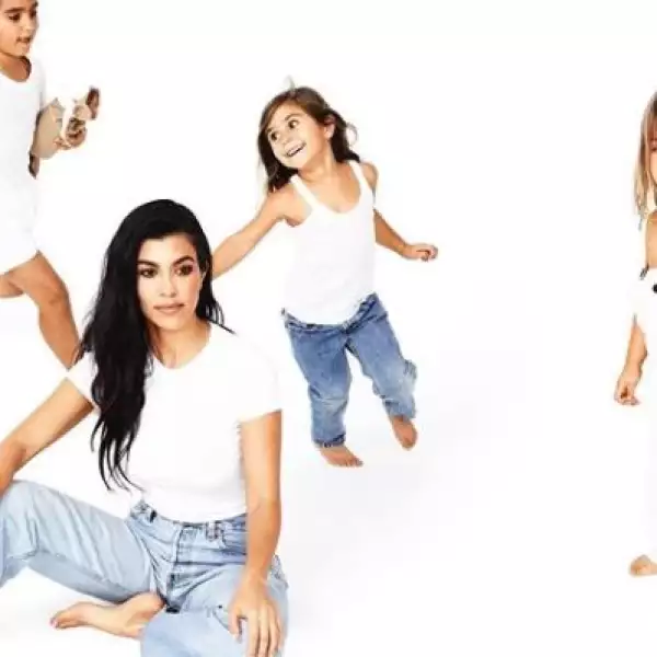 Postales Navideñas Kardashian 2017