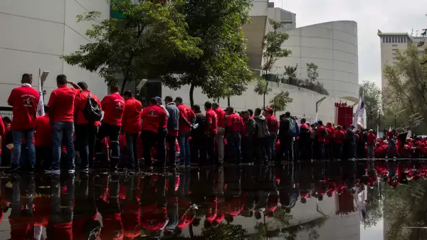 Mineros en el Senado