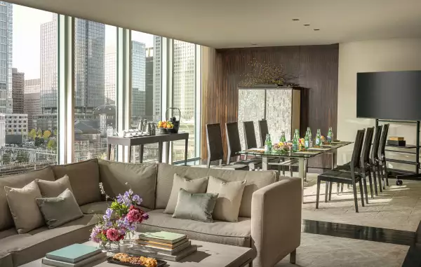 Four Seasons Hotel Tokyo