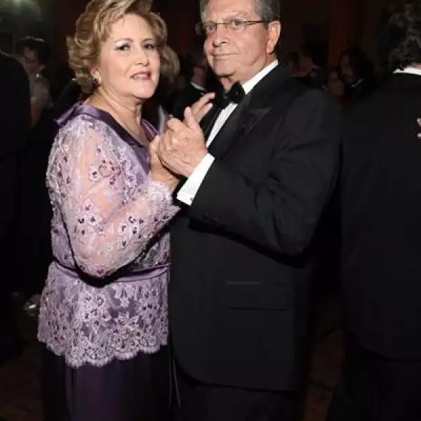 Ana María Millan,Guillermo Ochoa