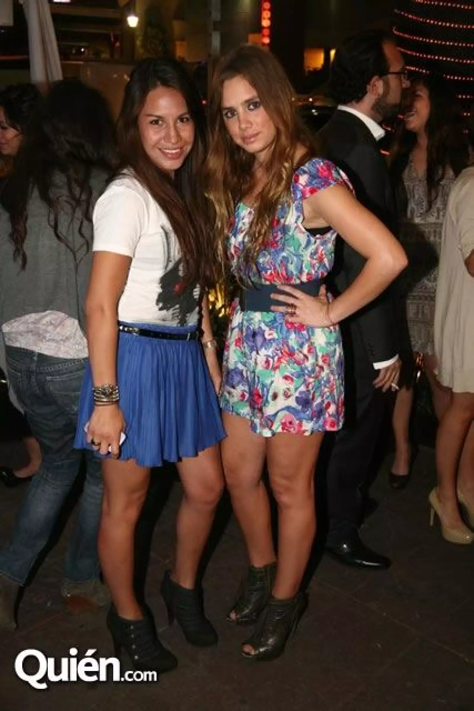 Carolina Manterola,Rosela Padilla