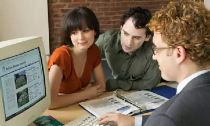 La clave para cumplir fácilmente con tus obligaciones fiscales es asesorarte. (Foto: Thinkstock)