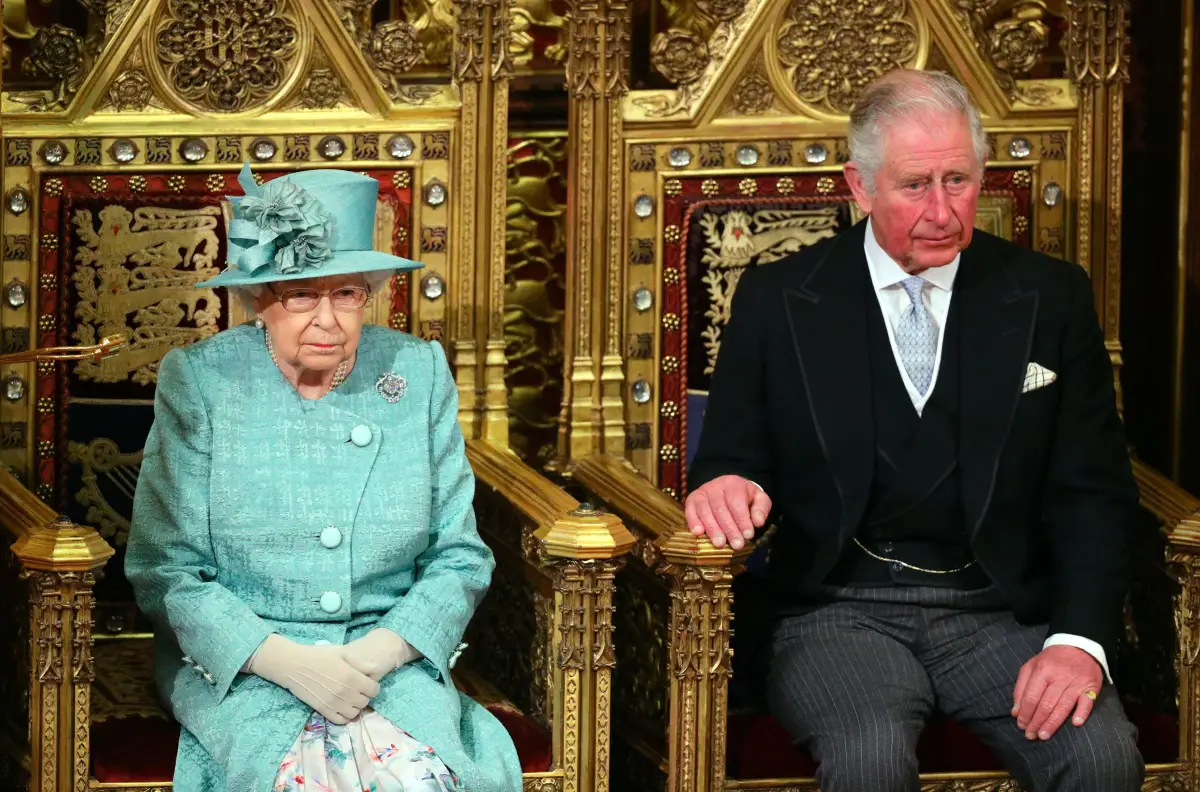 Isabel II y Carlos III