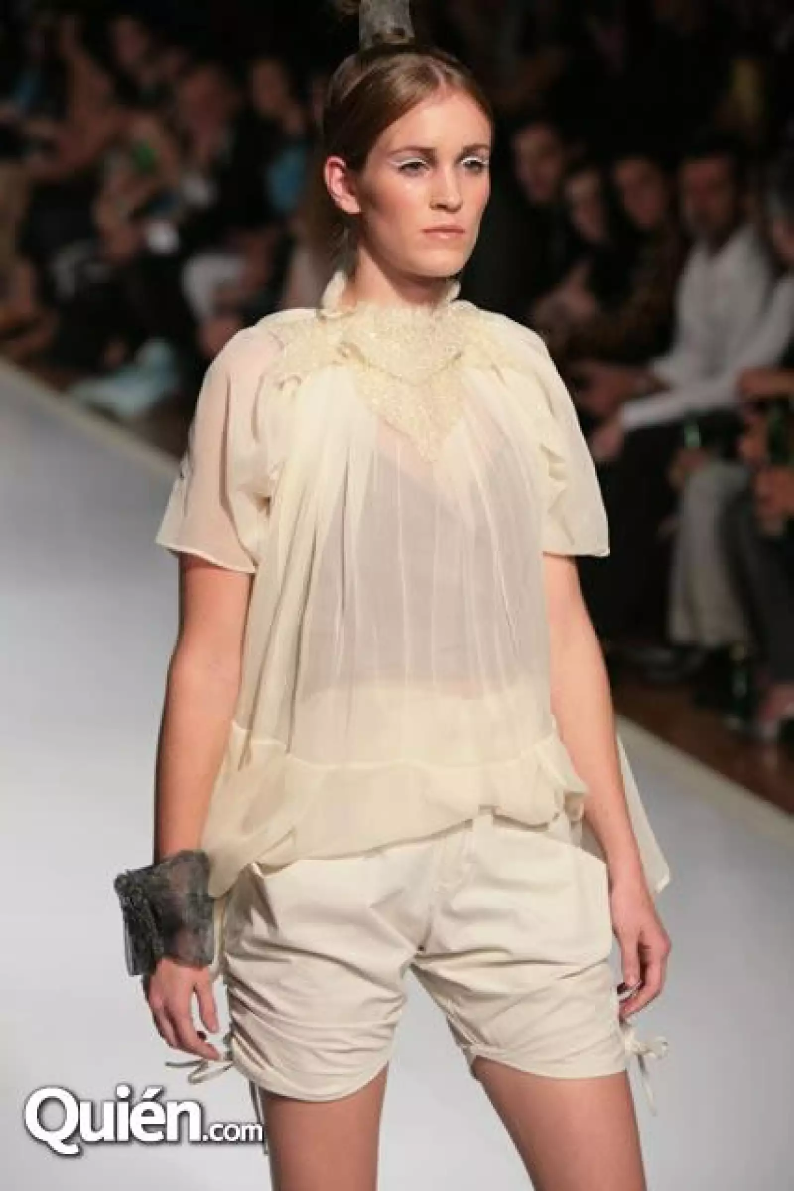 IDM Desfile Daniel Andrade