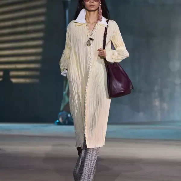Dior Resort PO S27 054.jpg