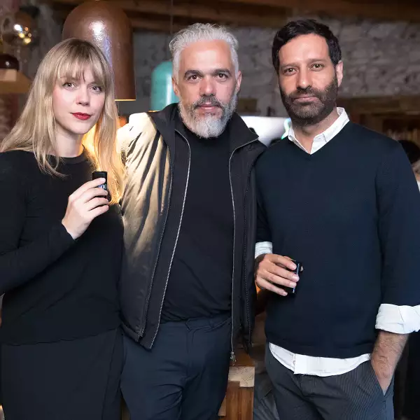 Cena con los miembros del consejo de "Campamento"