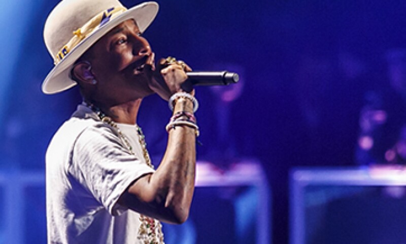 'Happy', de Pharrell Williams registró más de 400,000 descargas en su semana debut. (Foto: Getty Images)