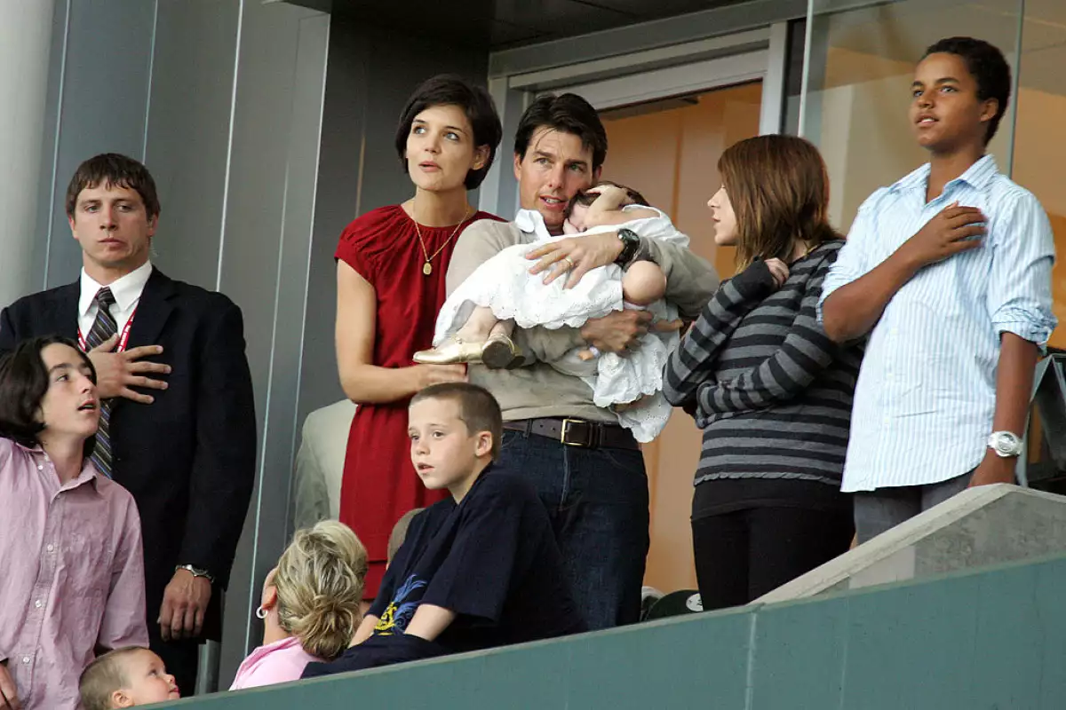 hijos de tom cruise