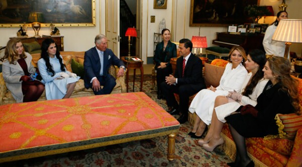 Las hijas de Enrique Peña Nieto y Angélica Rivera conocieron al príncipe Carlos de Gales en su residencia oficial.