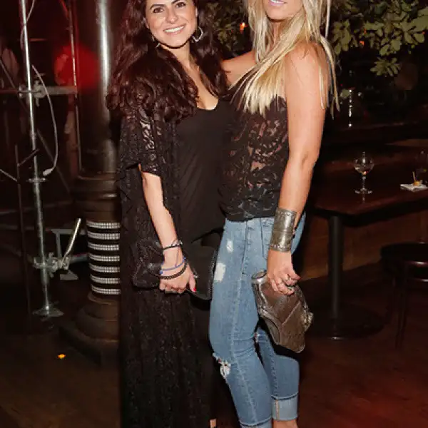 Lucero Carral y Paula Arango