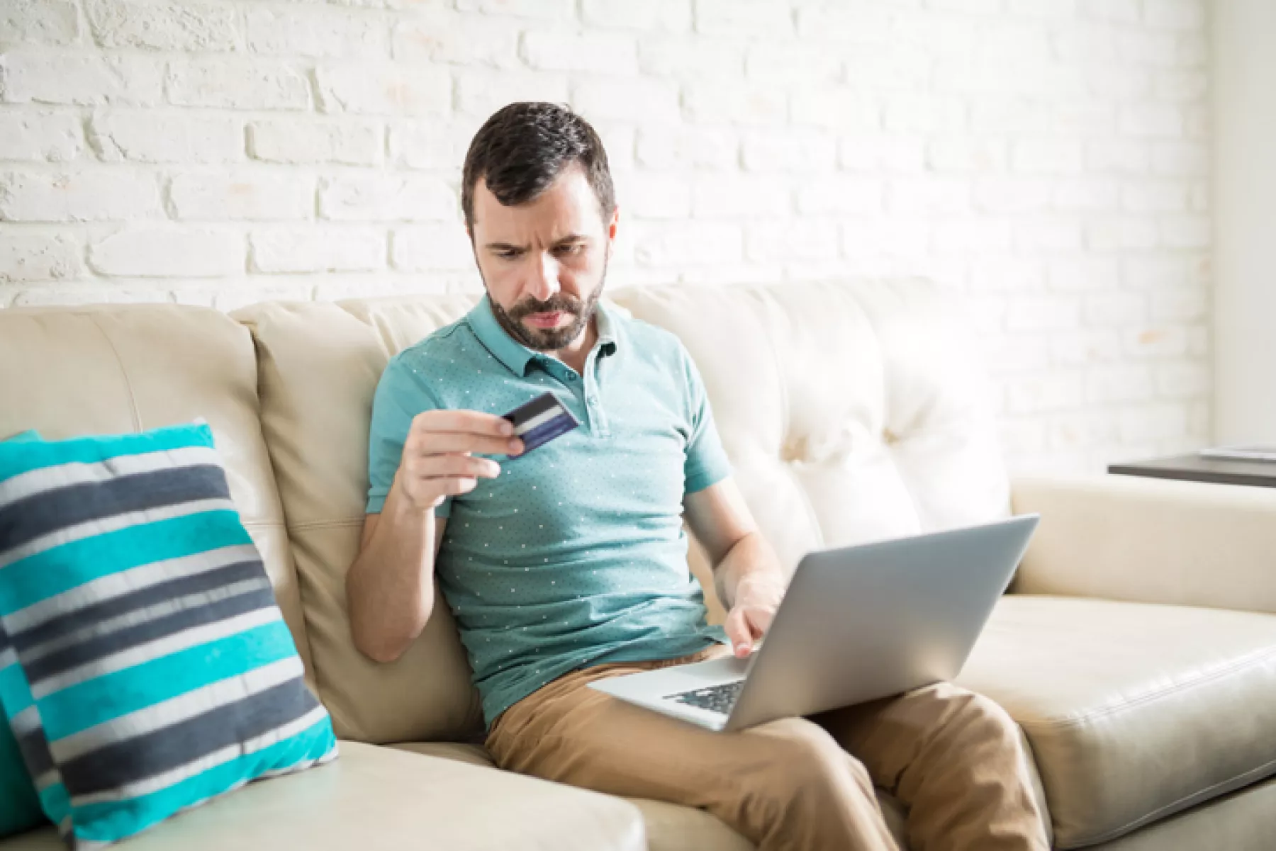 Man shopping online