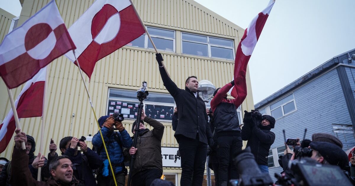 AB, Grönland'a yönelik tehditleri nedeniyle Trump'a 93 milyar dolarlık ticari misillemeye hazırlanıyor