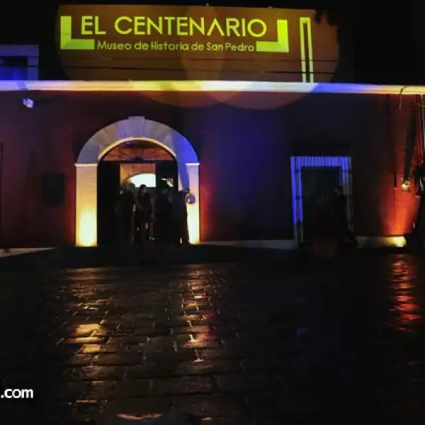 Inauguraci?el Museo El Centenario
