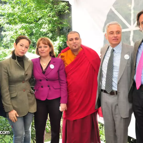 Jai Hari Singh,Natalia Gil,Martha Delgado,Tenzin,Ramón Corona y Michel Domit