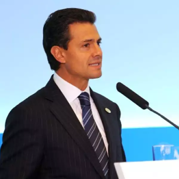 Del 4 al 10 de abril, el presidente realizó una gira de trabajo por China y Japón. De la primera nación destacó su participación en la conferencia Anual 2013 de Boao para Asia.