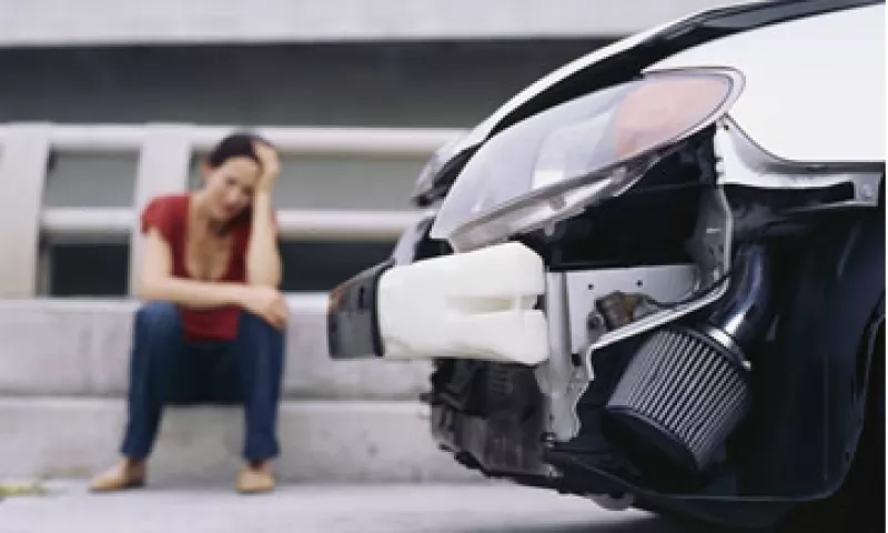 80% de los siniestros reportados a las aseguradores son choques con daños menores a 20,000 pesos. (Foto: Thinkstock)