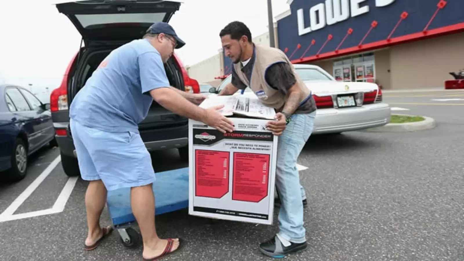 estadounidenses se preparan para el huracan sandy