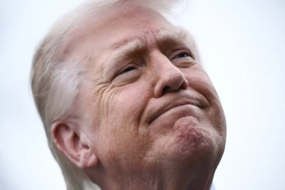 Trump prevé "reducir" las operaciones contra Irán