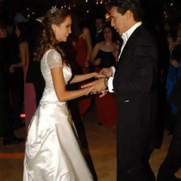 Olivia Peralta, Antonio Hidalgo