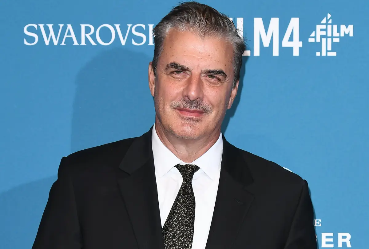 Chris-Noth-abuso-sexual-just-like-that