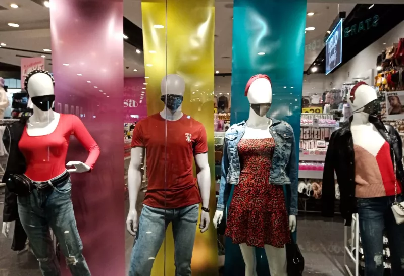 Las tiendas departamentales ven un repunte en las ventas. (iStock)