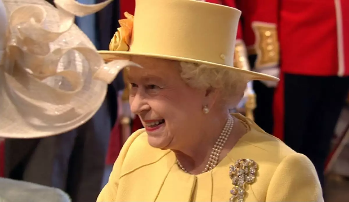 La Reina Isabel recibió a un selecto grupo de invitados.