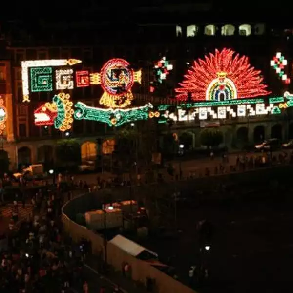iluminación zocalo