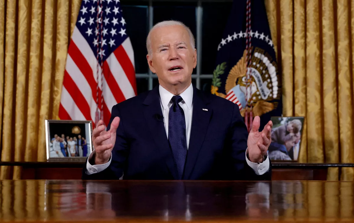 Estados Unidos El presidente Joe Biden pronuncia un discurso en horario estelar a la nación sobre sus enfoques del conflicto entre Israel y Hamas, la asistencia humanitaria en Gaza y el apoyo continuo a Ucrania en su guerra con Rusia, desde la Oficina Oval de la Casa Blanca en Washington, EE. UU. 19 de octubre de 2023.