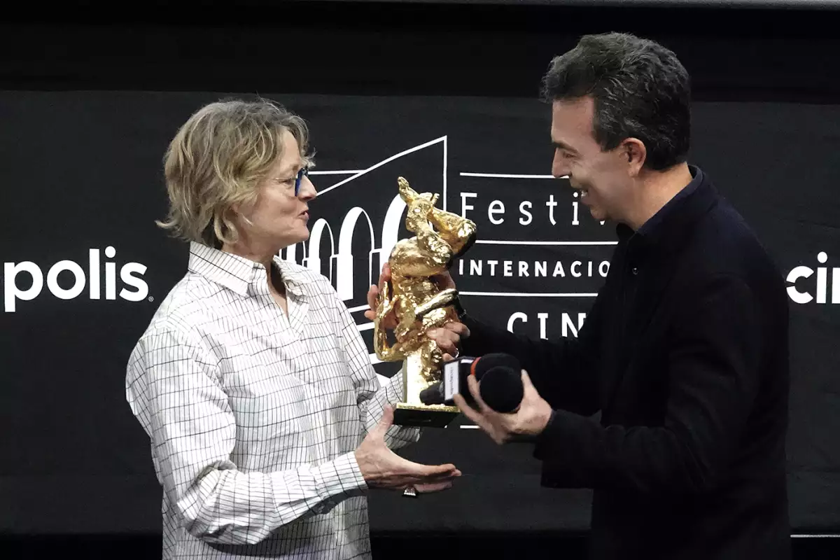 Alejandro Ramírez y Jodie Foster