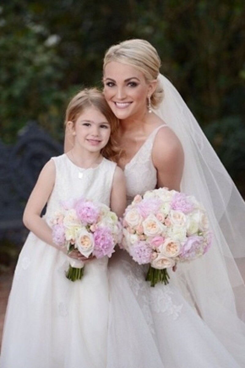 Mamá de Britney usó vestido blanco en la boda de Jamie Lynn