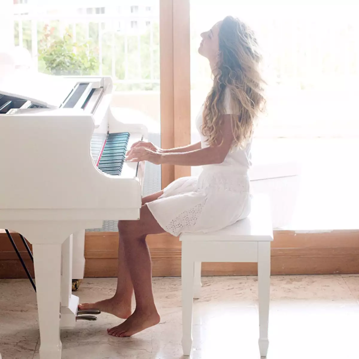 Con Tullys TV, estamos seguros que Bibi Domit revolucionará el entretenimiento infantil en México y América Latina.