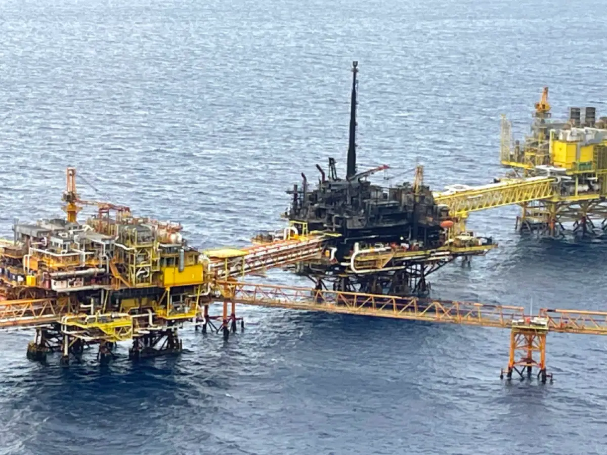 La explosión en la plataforma se debió a una fuga de gas