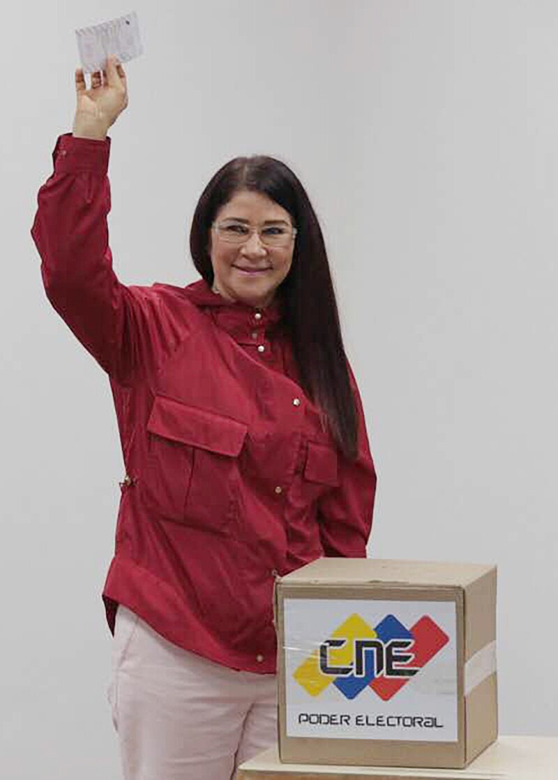 Cilia Flores